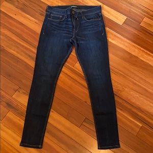 Dark Skinny Jean